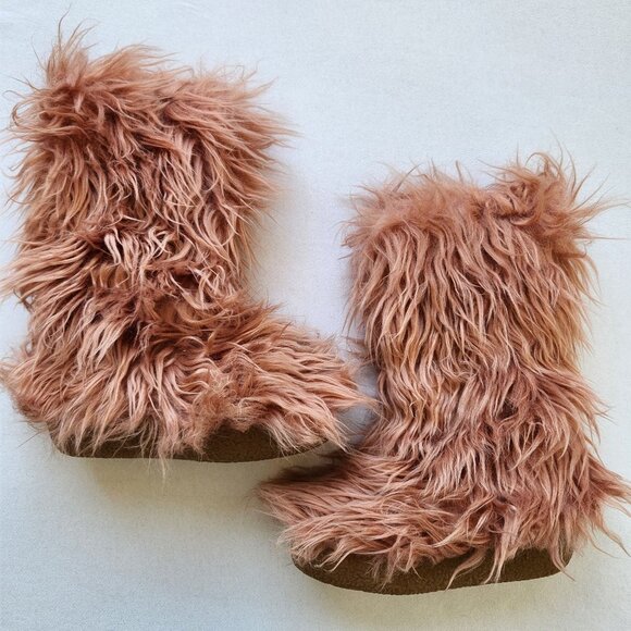 Jeffrey Campbell Platform Fluffy Pink Faux Fur Boots Winter Cozy Glam Boho Punk - Picture 3 of 8